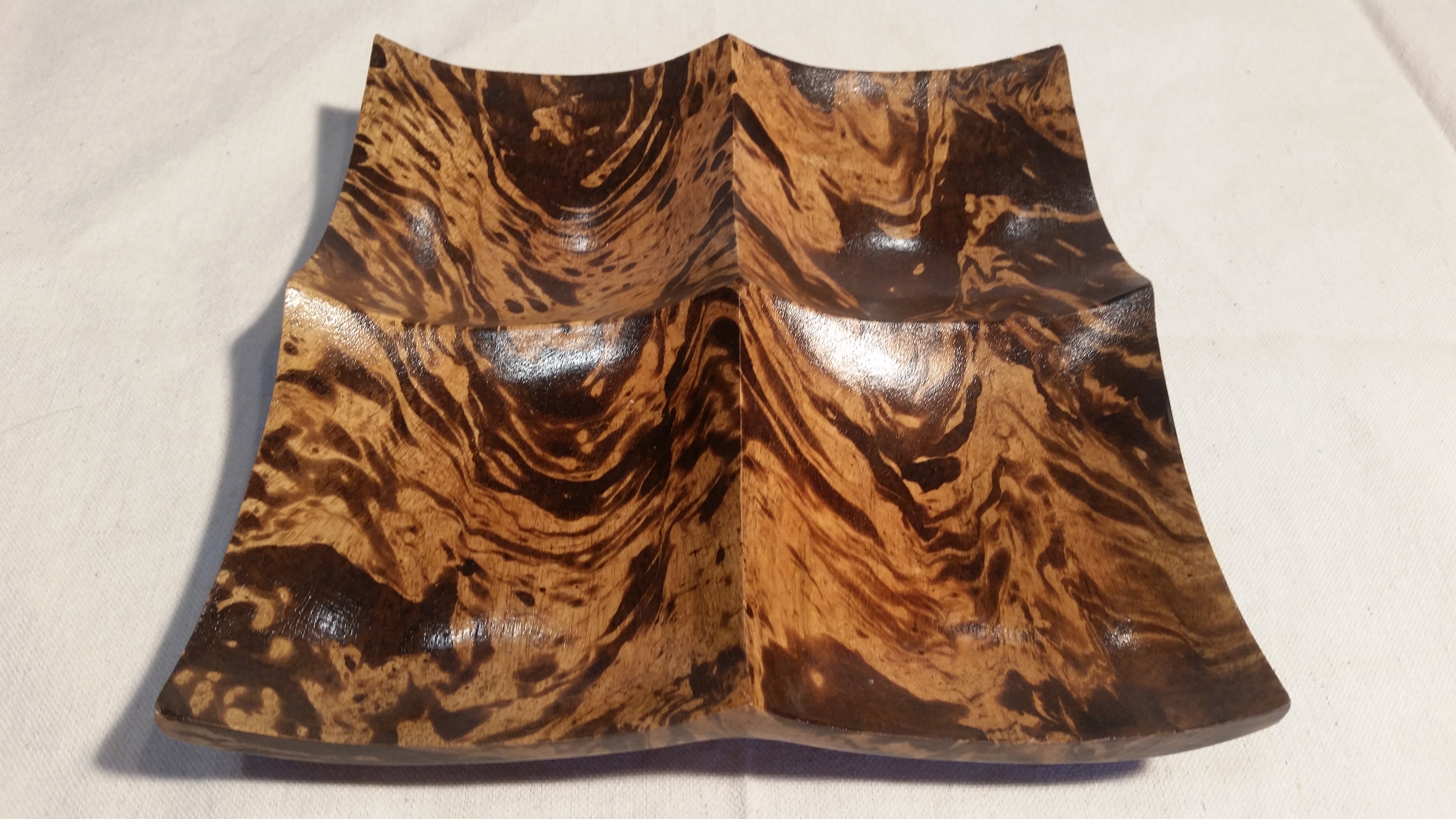 10 inch mango square bowl